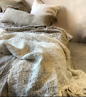 Sherpa Ivory Throw