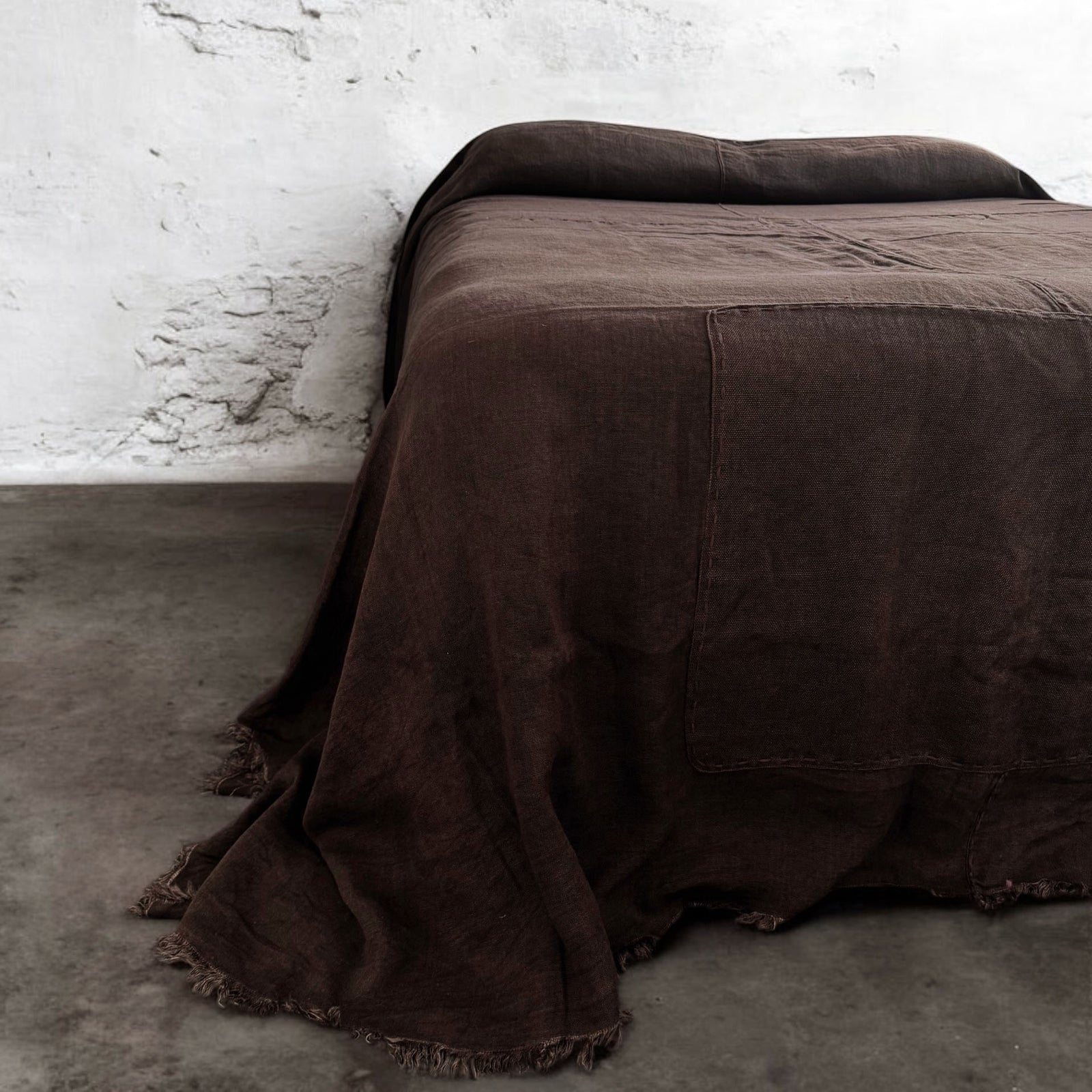 The Sabi Coverlet- Chocolate