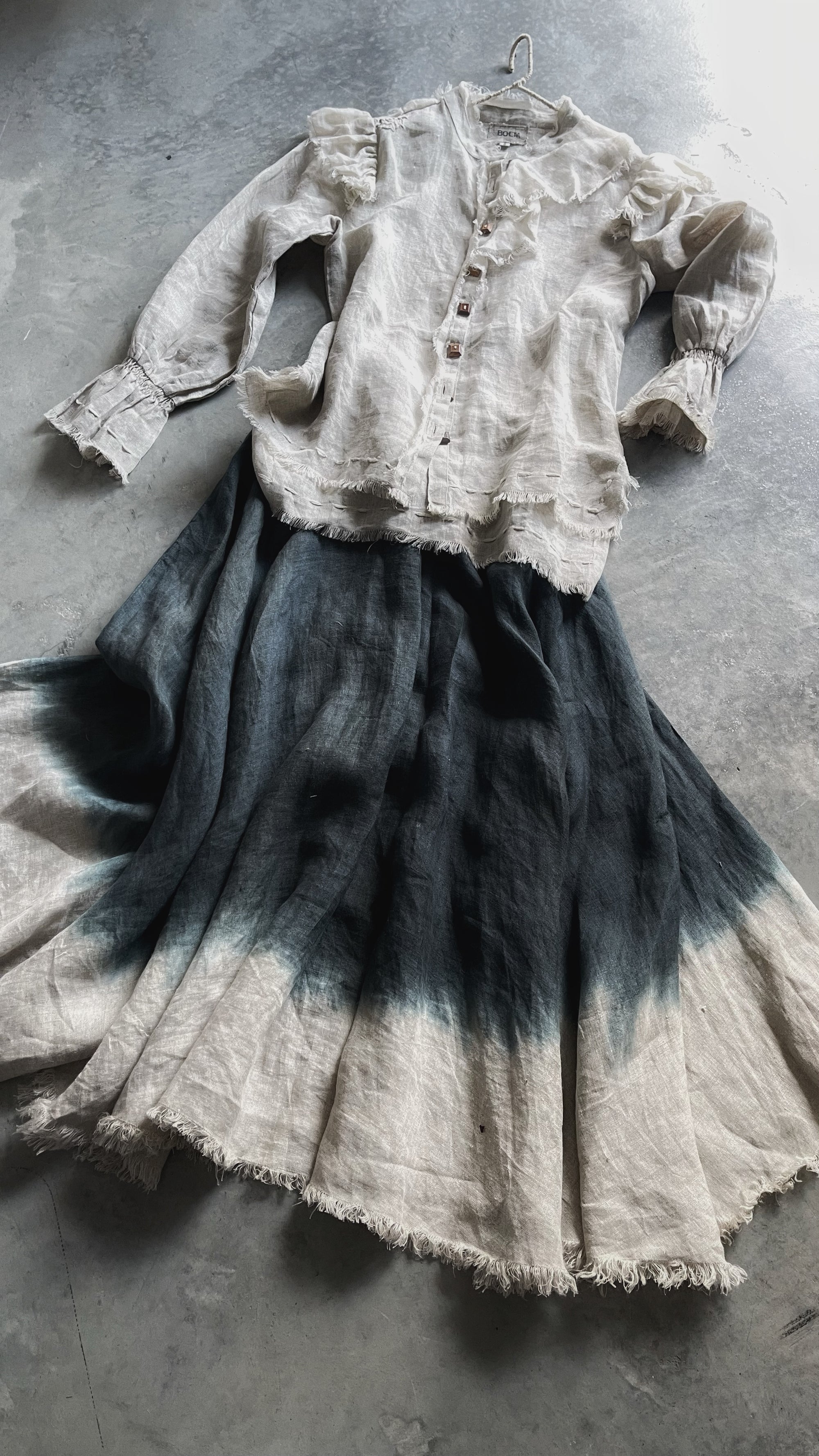Luna Skirt- midnight reverse dye/natural